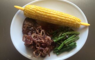 Teller Rumpsteak mit Bohnen