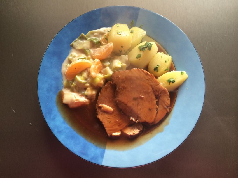 Schweinebraten teller