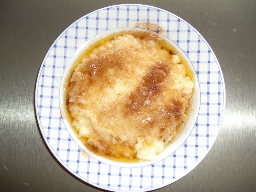 Milchreis mit Zimt und Zucker